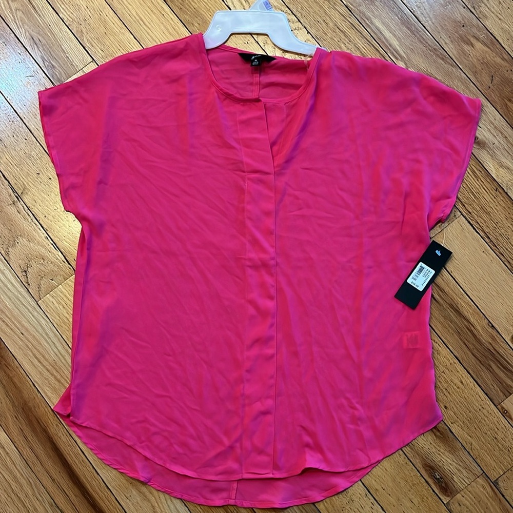 Women’s XL GNW fuchsia pink blouse top nwt
